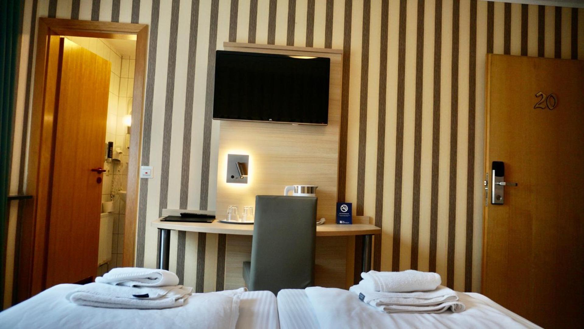 Hotel Hafner - Self Check-In Щутгарт Екстериор снимка
